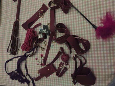 上海泻火三通眼镜少妇