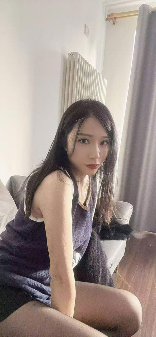 北京凤楼微熟女美少妇 黑丝 69 漫游 性价比超高