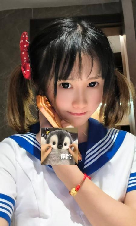 南京市双马尾小萝莉