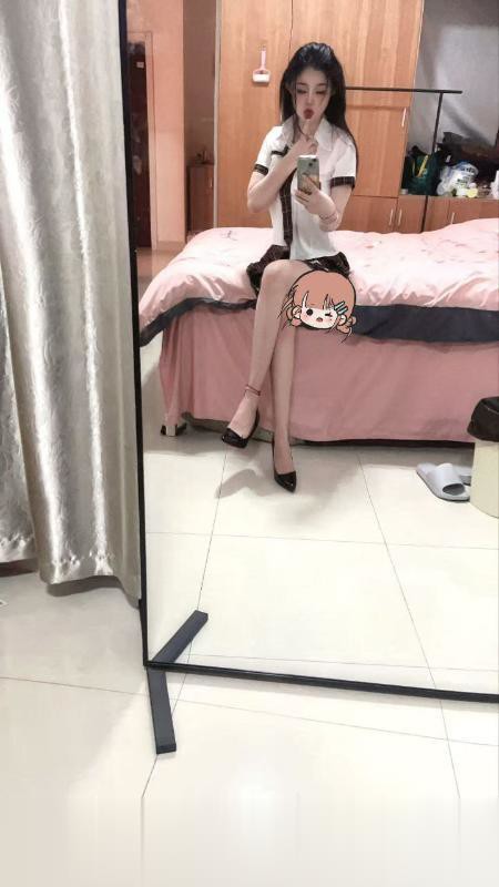 海珠外围调教反差悠悠