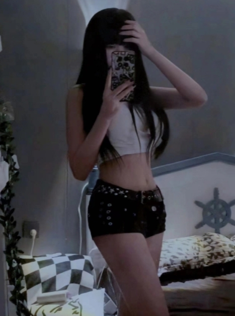 天津19岁，颜值身材极品小猫咪