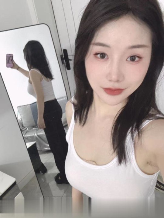 湖北-武汉翘臀甜甜..