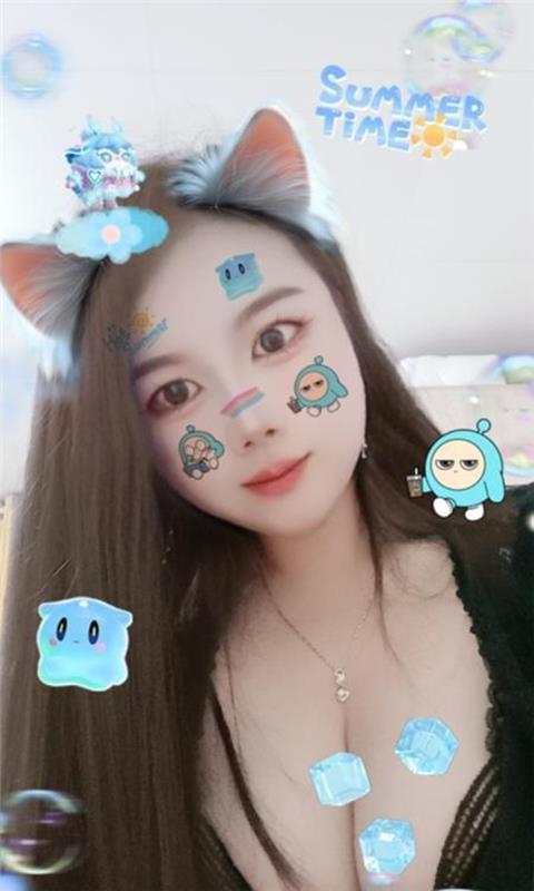 郑州二七区丰满骚妮子有肉感的，胸大，皮肤白净，屁股翘