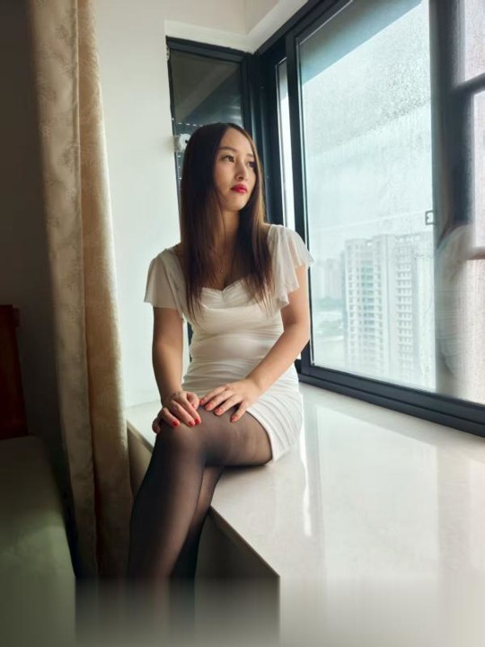 苏州虎丘美女小少妇
