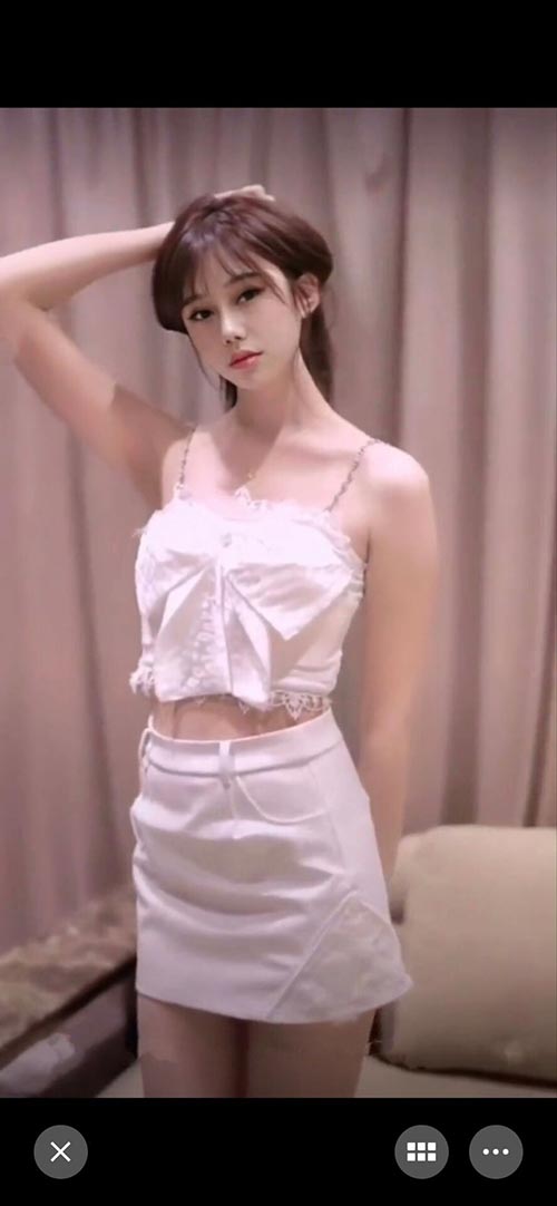 热辣风情美眉 个人兼职 听话乖巧 女友感十足+带水床服务！