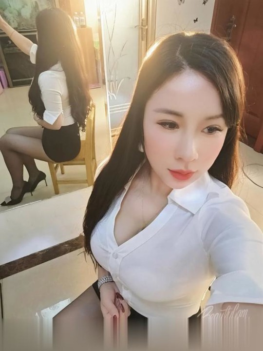 大连中山三通大奶少妇