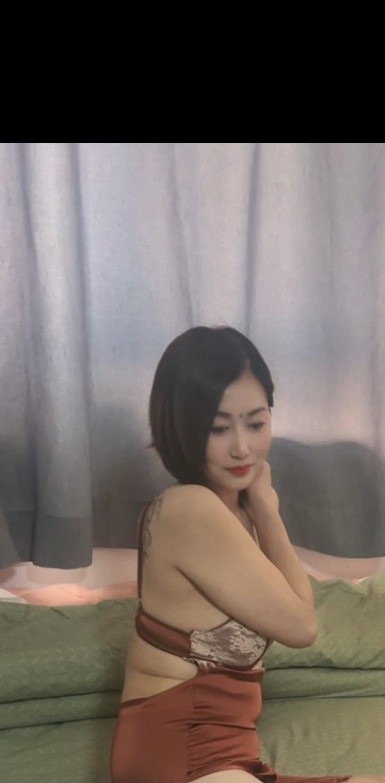 朝阳区黑丝翘臀小少妇