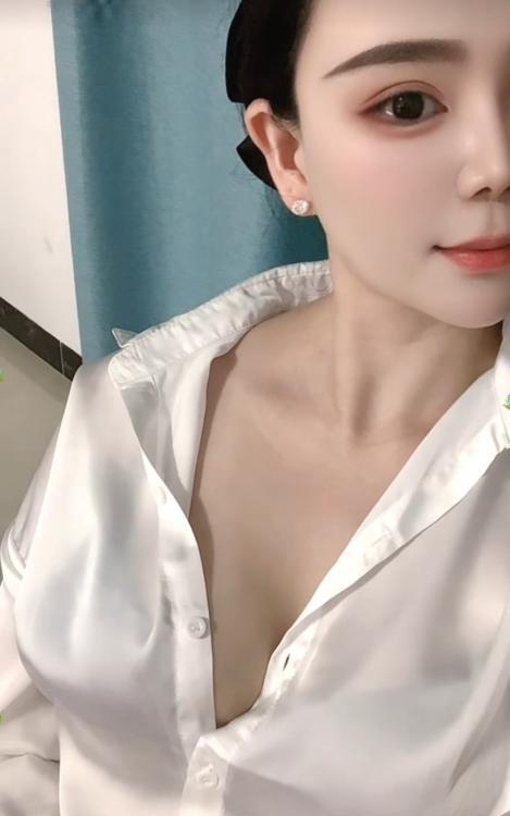 广州市天河小秘书诱惑