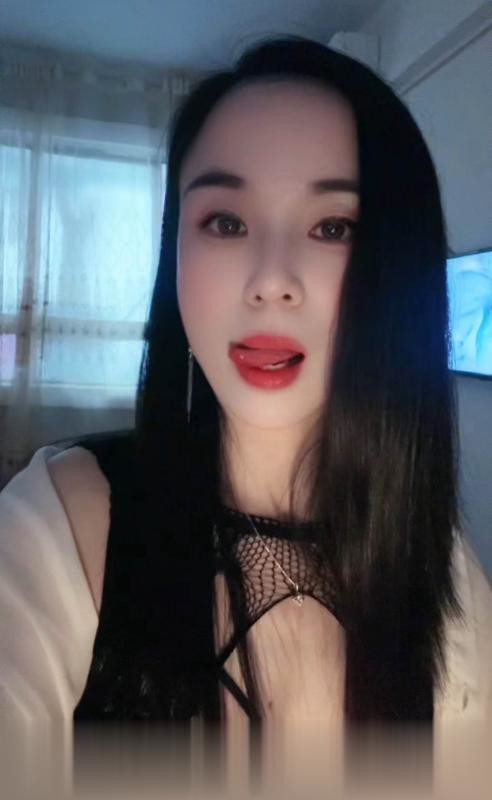 深圳福田黑丝一线天.