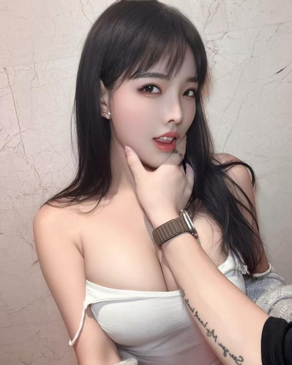 西安市新城瑜伽欲女哆哆