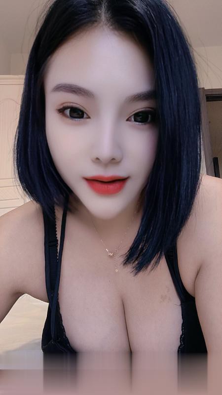 天津深喉一绝的小姐姐，年轻漂亮