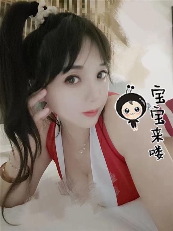 美人大胸小妹妹