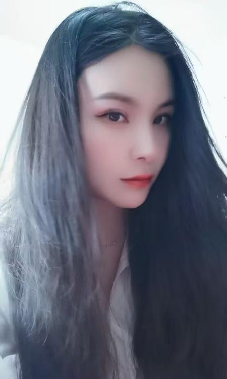 武汉市汉口小女人