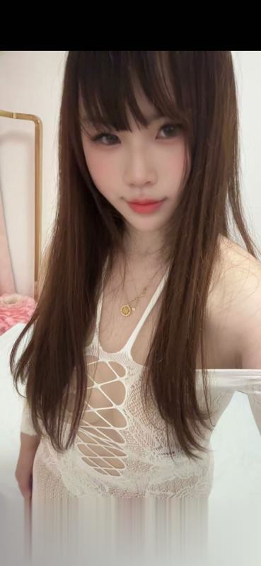 广东-深圳罗湖卡戴珊骚琳性感肉臀身材