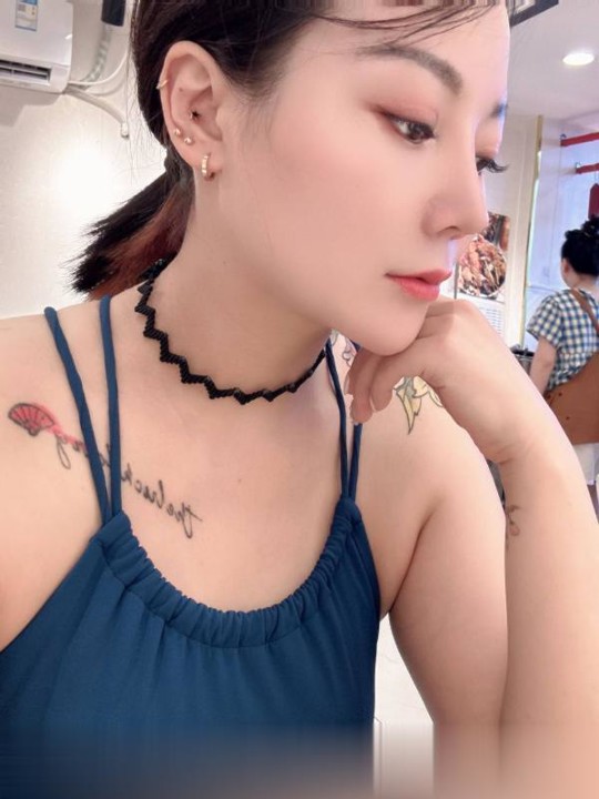 广东-广州天河服务系小少妇巧儿