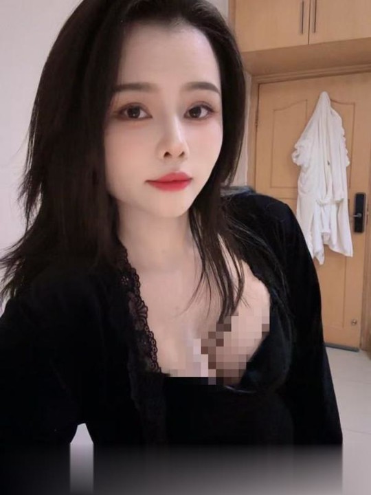 广州天河小月月.人工白虎，确实有点粉