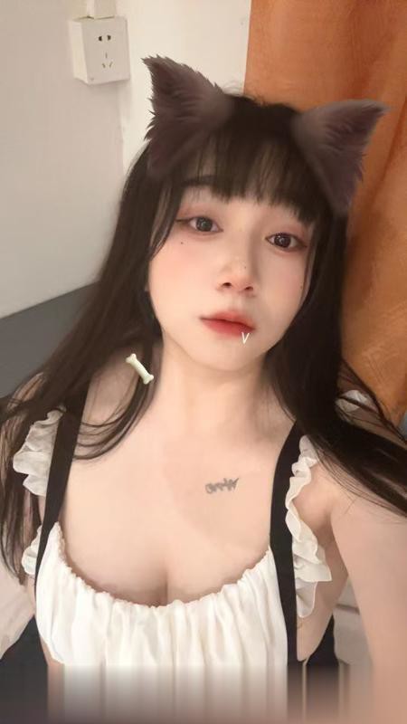 广州天河出击bbw身材有点轻坦。洗澡botui好软