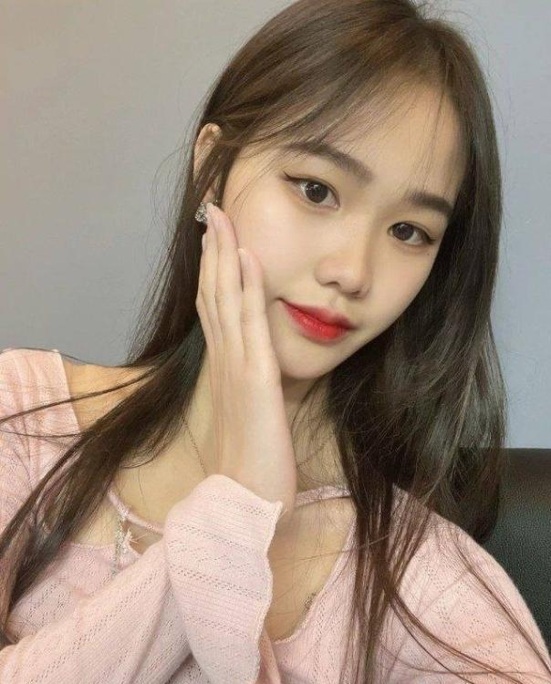 济南市会害羞的雪儿