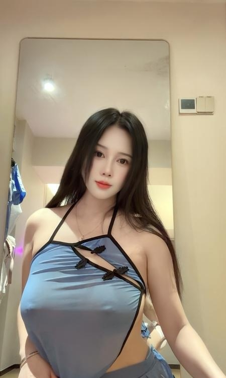 杭州市颜值D奶骚女冷萌