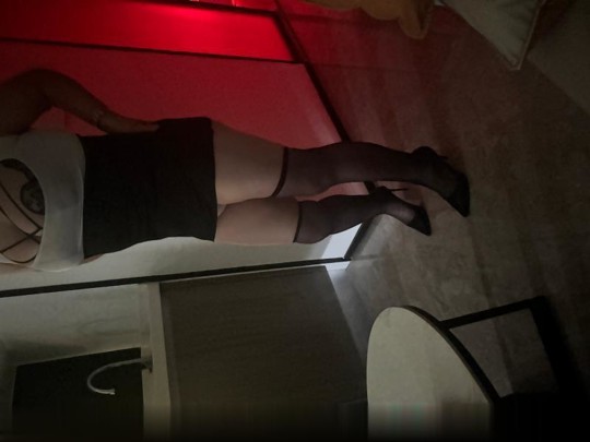 广州巨乳美妇朵朵