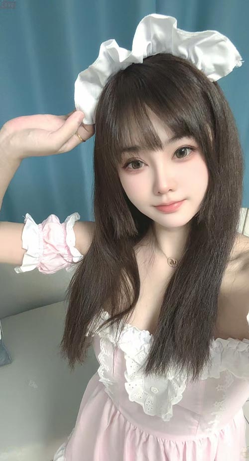 北京广渠门外超短裙黑丝JK嫩妹舔蛋蛋