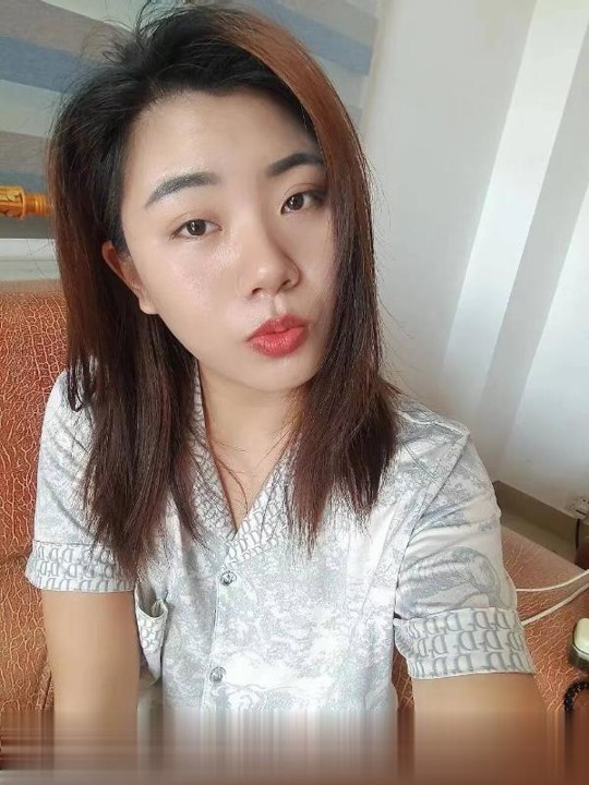 成都甜美型服务系妹子