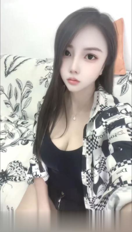 深圳罗湖甜心老师小姐姐身材火辣，推荐700的服务