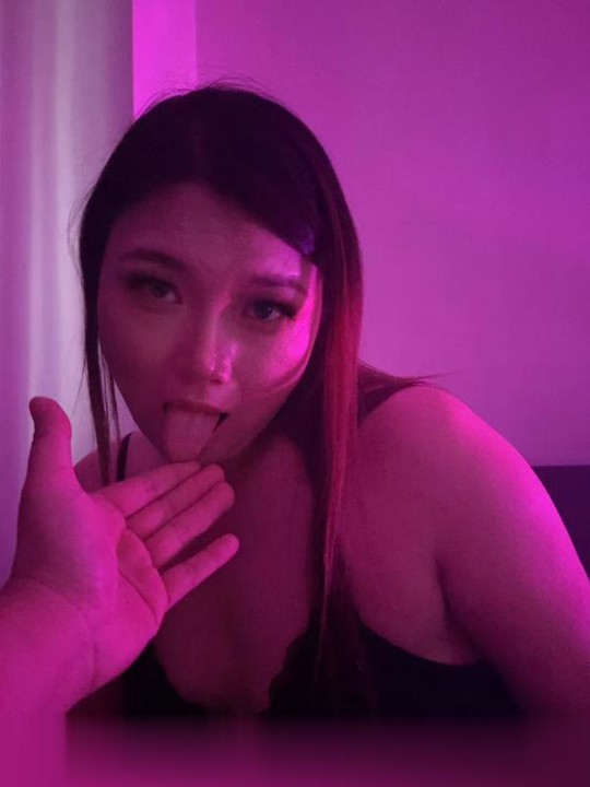 深圳宝安坪洲多次反食姐姐