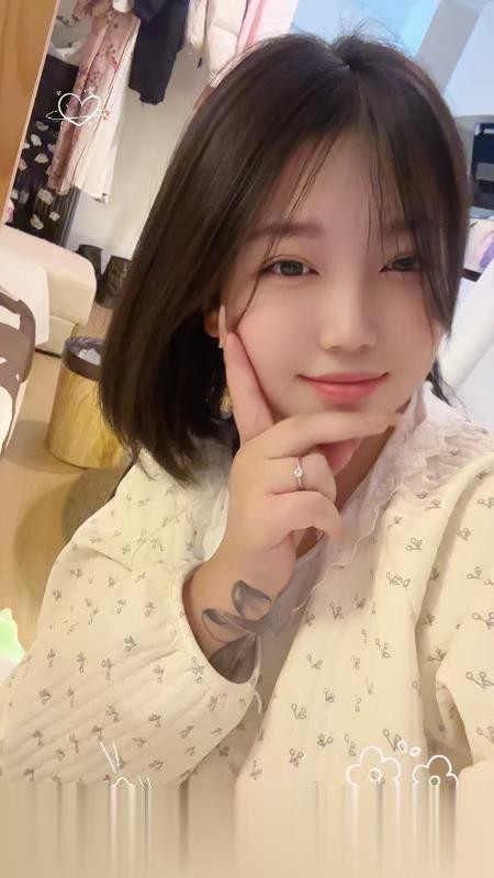 湖南-长沙零零嫩妹兼职很有料黑丝美腿