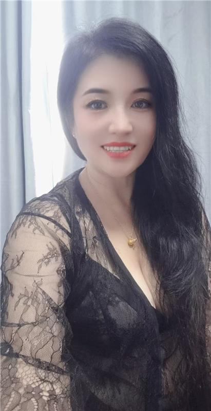 上海浦东金桥丰满熟女