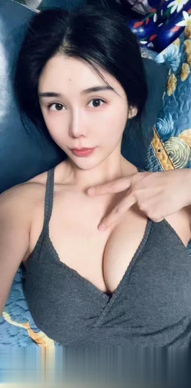 深圳诱人美臀女神丝丝